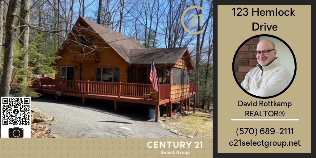 123 Hemlock Drive Sandy Shore Chalet with Lake Wallenpaupack Boat Slip